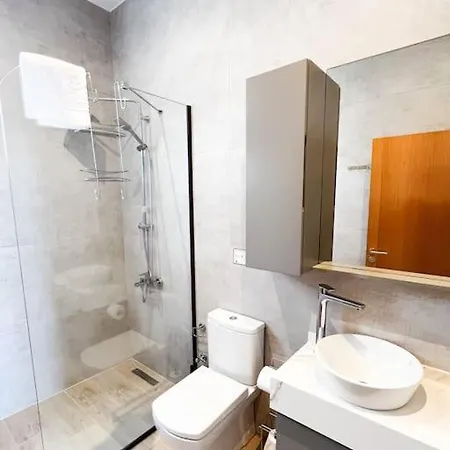 Dreamview Beachfront Getaway شقة