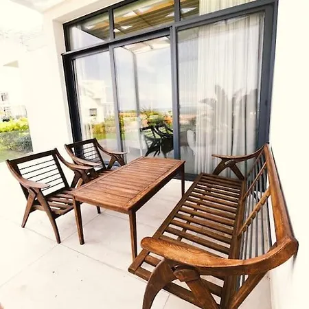 شقة Dreamview Beachfront Getaway *