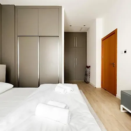 Dreamview Beachfront Getaway *