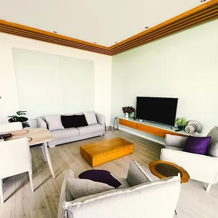 Dreamview Beachfront Getaway